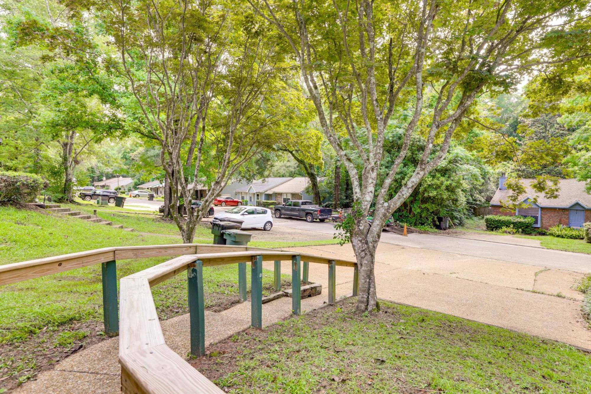 Pet-Friendly Tallahassee Home Near Downtown! Exterior photo